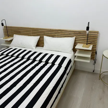 Besongo Appartement Madrid Exterior photo