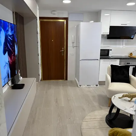 Besongo Appartement Madrid Exterior photo