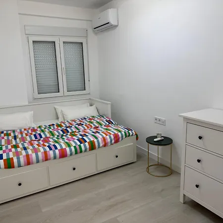 Besongo Appartement Madrid Exterior photo